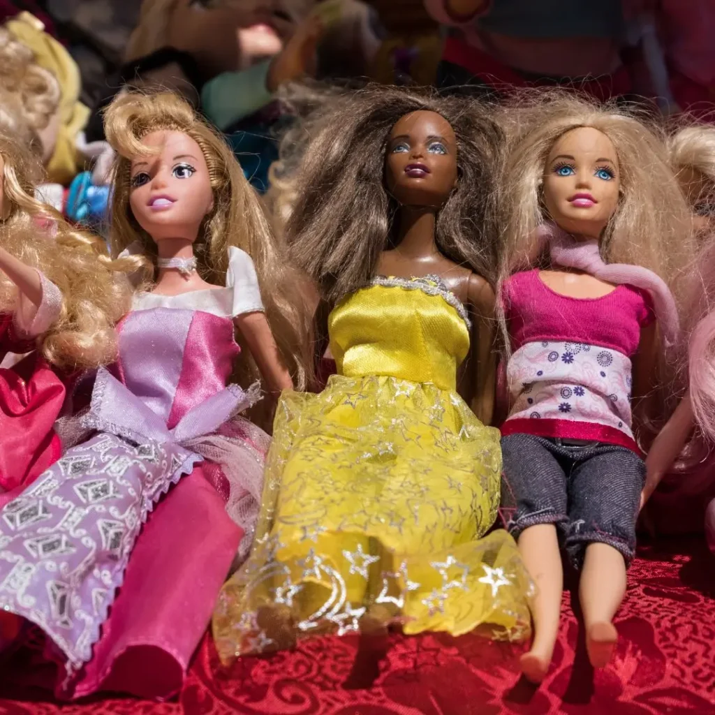 An image of Dolls