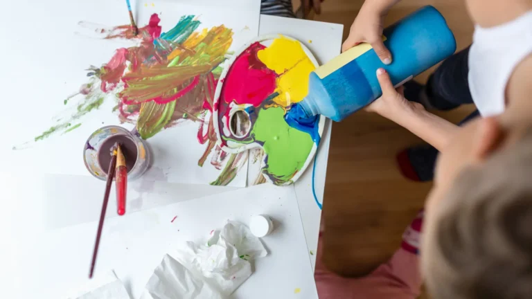 Play Activities & Crafts For Preschoolers